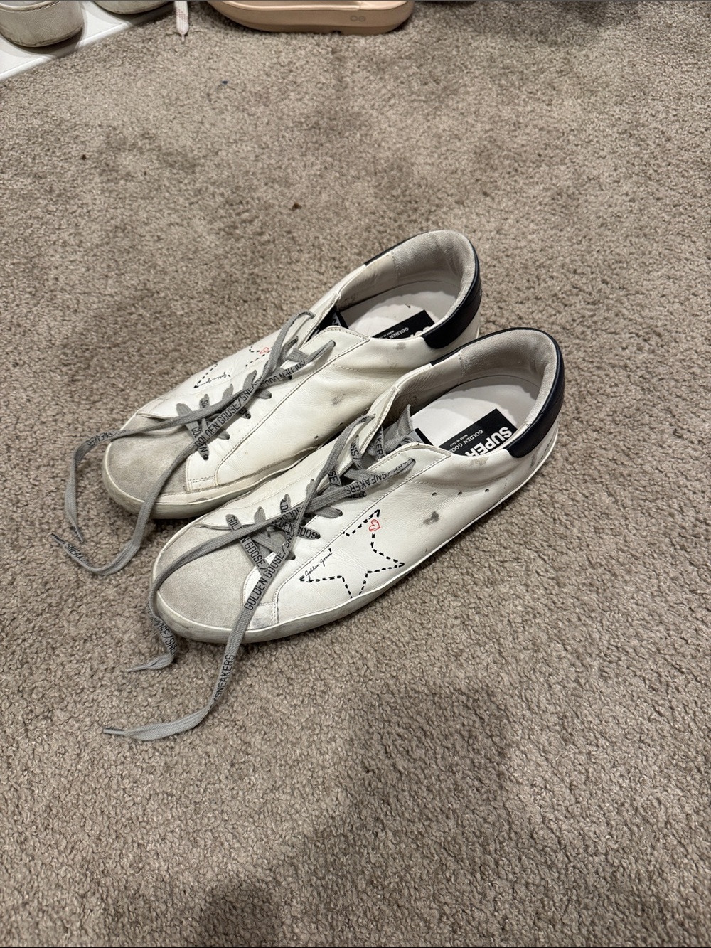 Golden Goose White Leather Low-Top Sneakers with Navy Blue Heel